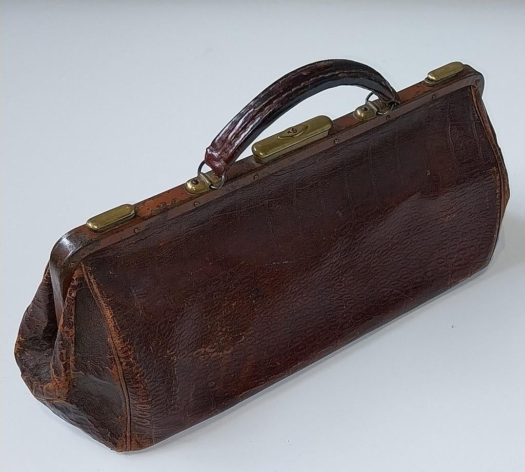 Dokterstas/ Medische tas, jaren '30, merk Cocoandco Bordeaux, Ophalen of Verzenden