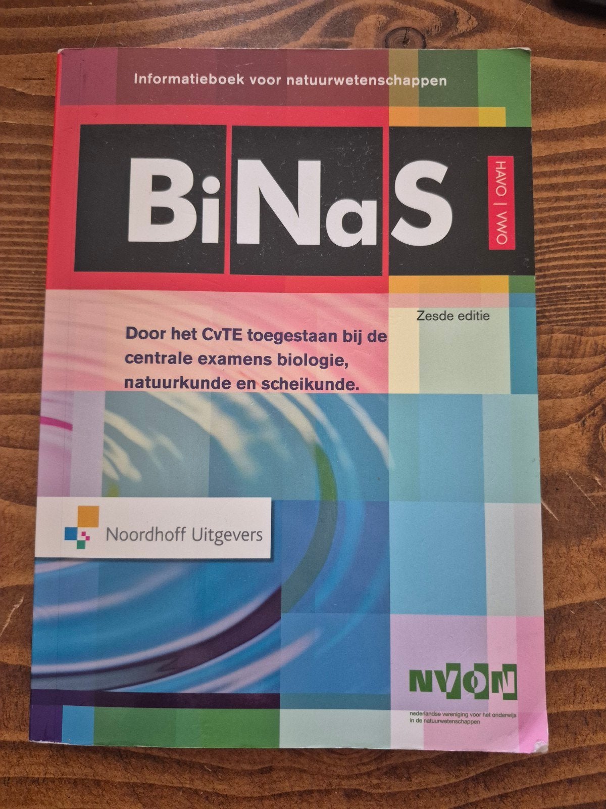 BiNaS Informatieboek Natuurwetenschappen HAVO/VWO 6e editie, Boeken, Ophalen of Verzenden, Gelezen, HAVO, Biologie