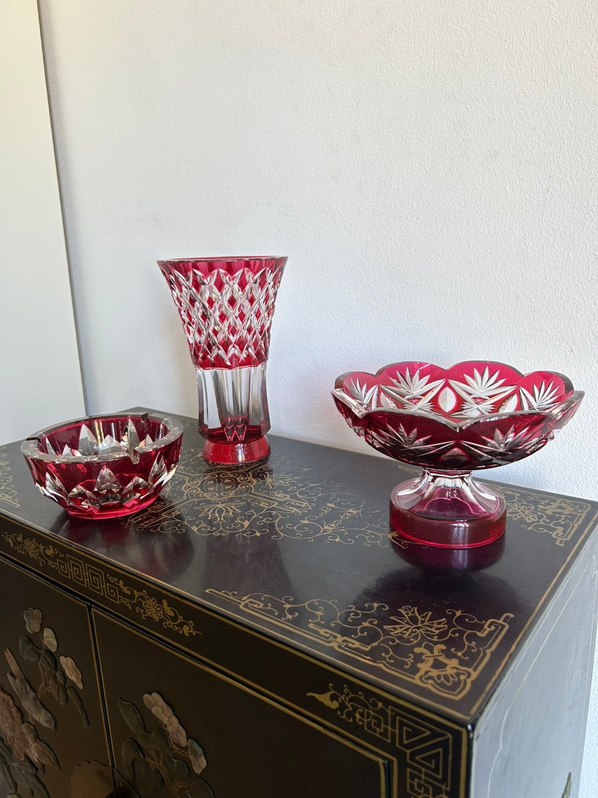 Kristal van Val Saint Lambert met robijnrode kleur, Ophalen of Verzenden
