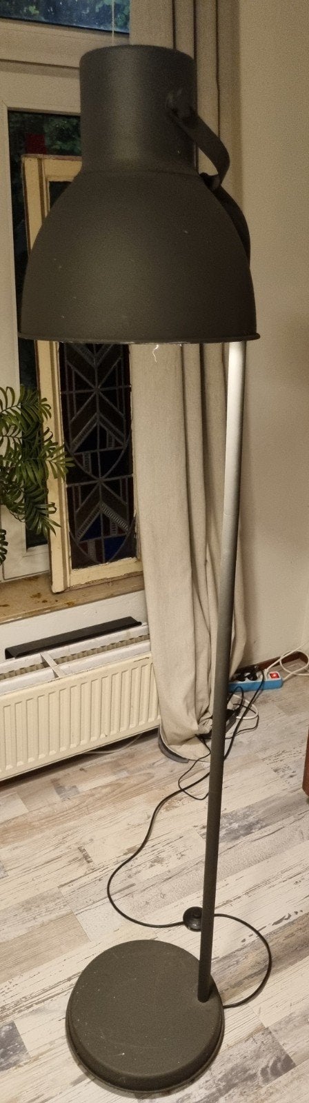 staande lamp, ikea Hektar, donkergrijs, Ophalen, Gebruikt, Metaal, IKEA