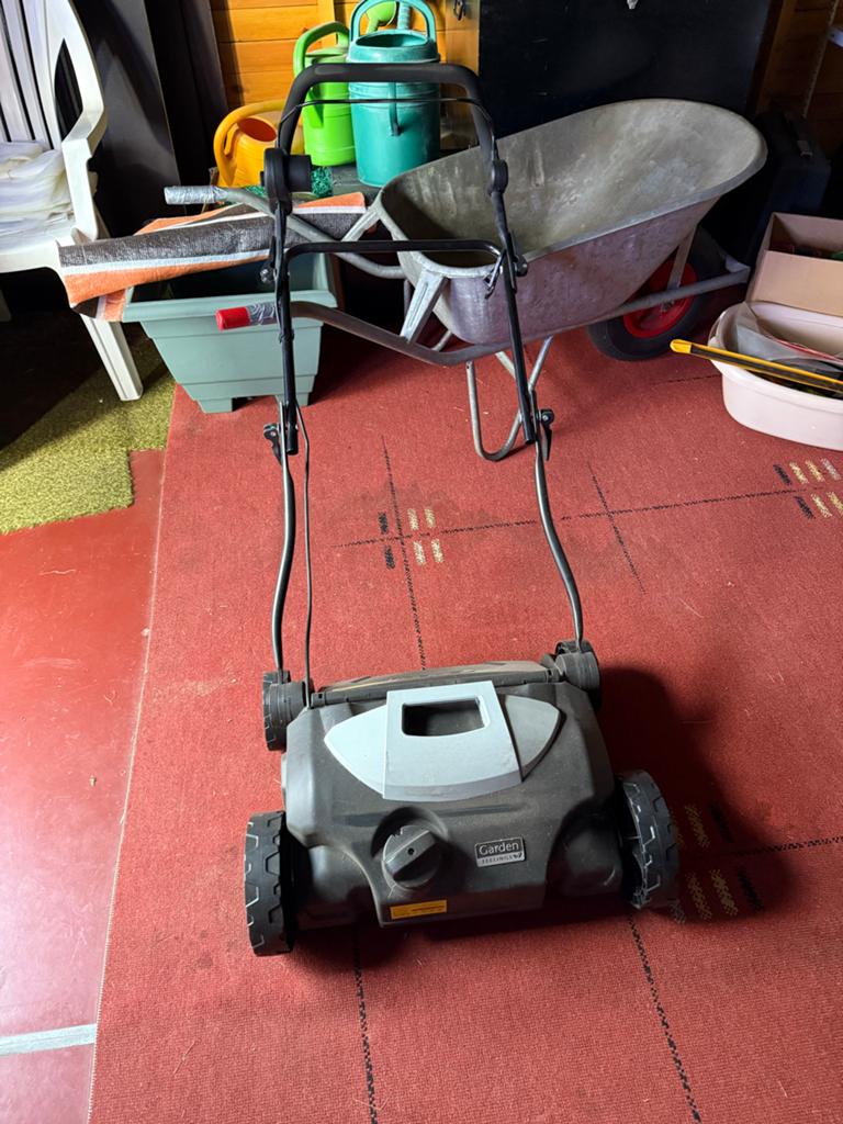 Garden Technology Verticuteermachine, Ophalen of Verzenden, Gebruikt, Elektrische grasmaaier