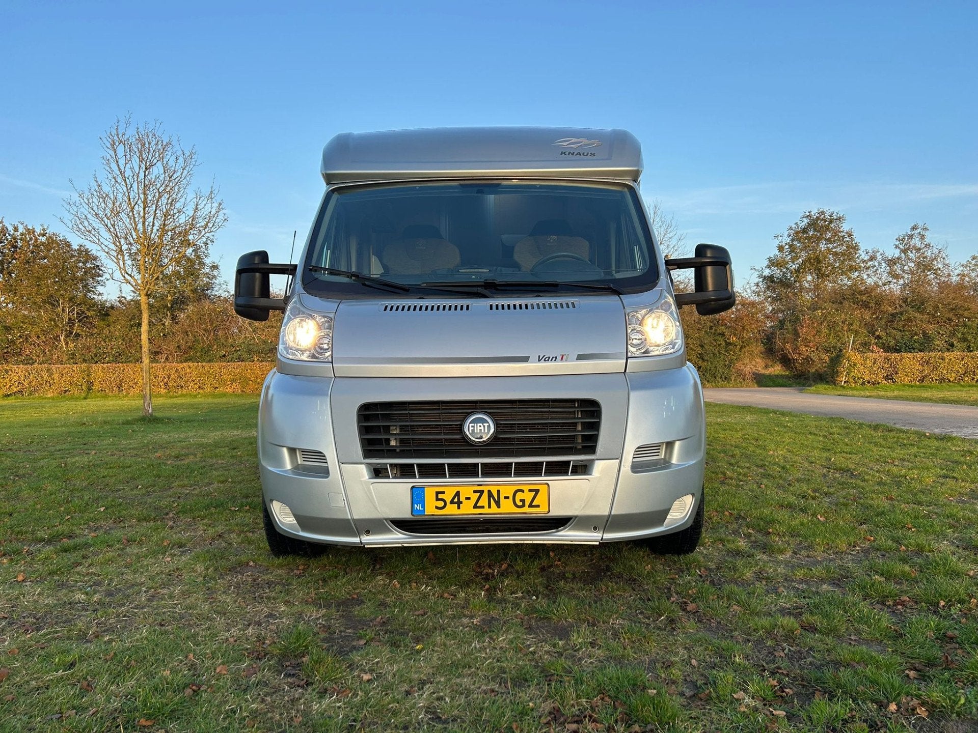 Caravans And Camping Knaus