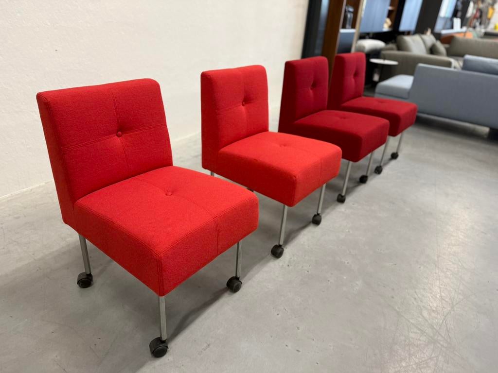 4 Nieuw Gelderland 7714 Knopenstoel Design stoelen Rood Wiel, Huis en Inrichting, Stoelen, Nieuw, Vier, Gelderland, Rood