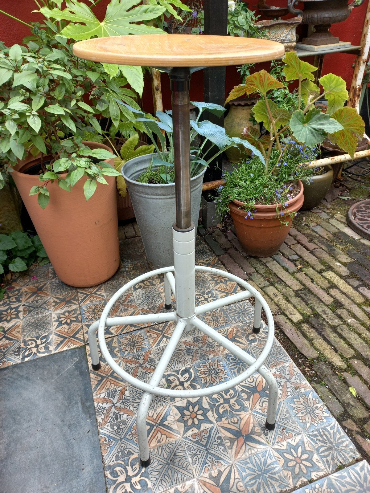 Verstelbare Werkstoel met Houten Zitting, verstelbare kruk., Ophalen, Gebruikt, Overige kleuren, Industrieel, Vintage