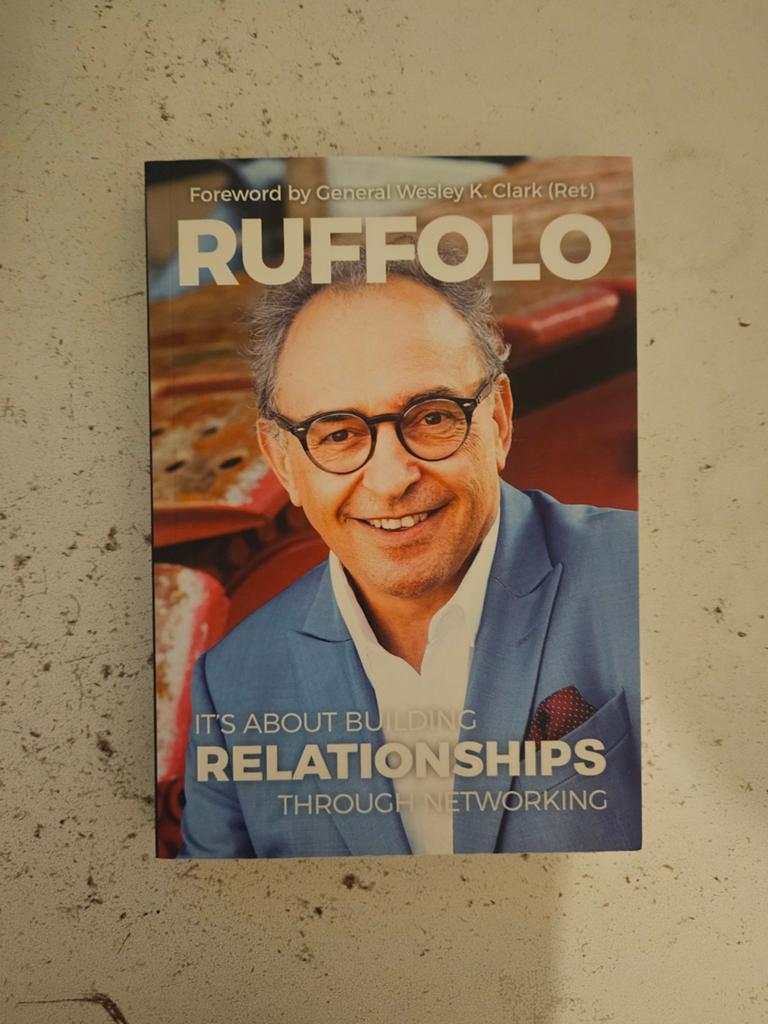 It's About Building Relationships Through Networking, Boeken, Ophalen of Verzenden, Zo goed als nieuw, Charles Ruffolo, Amerika