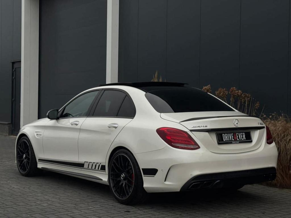 Mercedes-Benz C-klasse AMG 63 S Edition 1 FULL PANO NAVI CAM, Auto's, Mercedes-Benz, Gebruikt, 8 cilinders, Wit, Leder
