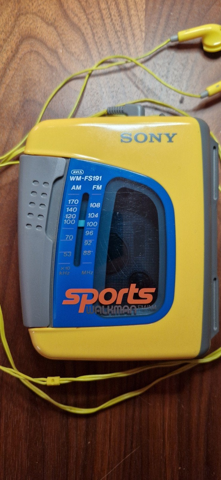 Sony Sports Walkman WM-FS191 met radio en koptelefoon, Ophalen, Walkman