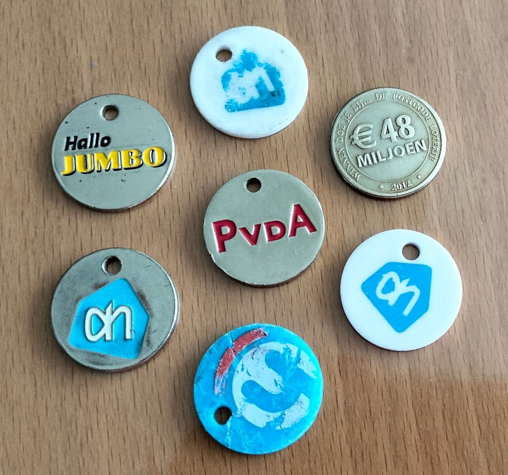 Winkelwagen muntjes (zeven stuks totaal) w.o. PvdA, Verzenden