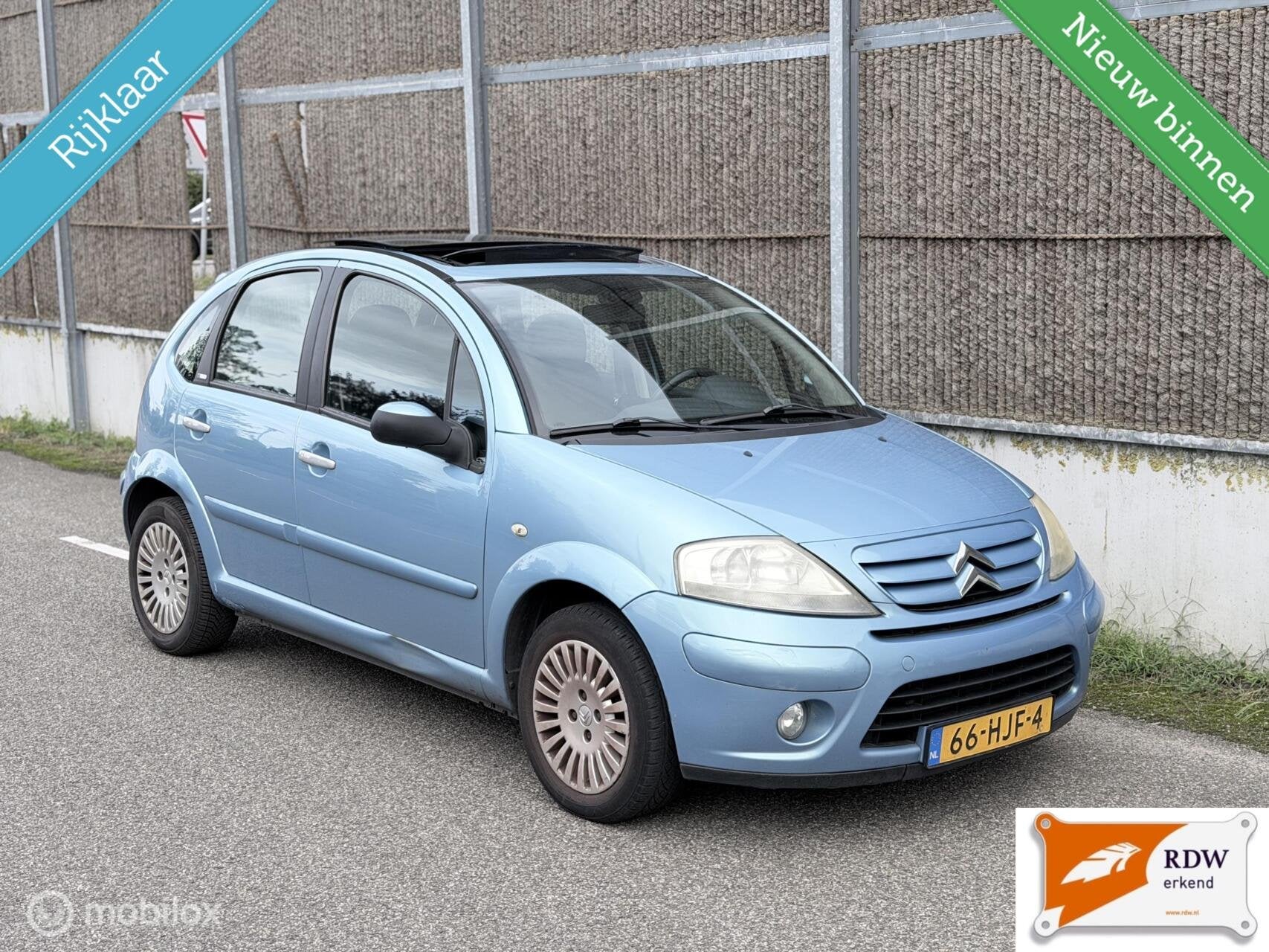 Citroen C3 1.6i-16V Exclusive PANO/AIRCO/CRUISE CONTROLE, Voorwielaandrijving, 15 km/l, Blauw, Bedrijf