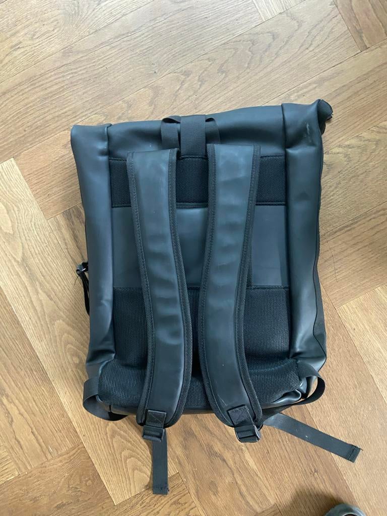 Zwarte waterdichte rugzak, 25 tot 40 cm, Ophalen of Verzenden, Zo goed als nieuw, Waterdicht