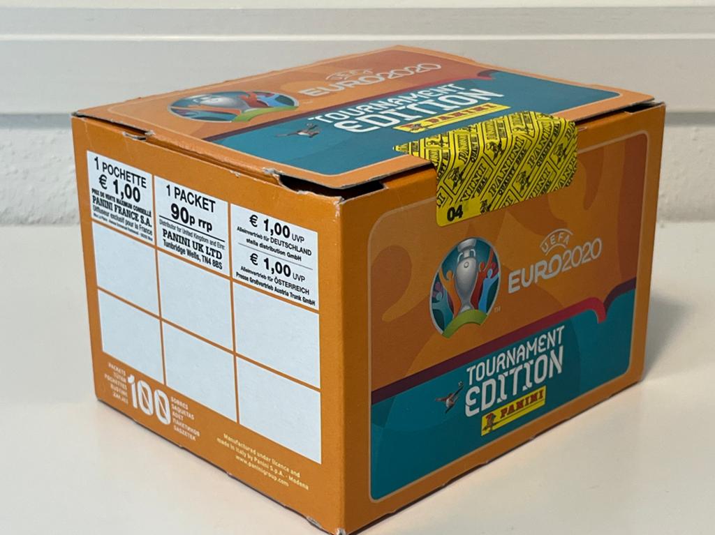 Panini UEFA EURO EK 2020 Tournament Edition Box 100 Zakjes, Verzenden, Zo goed als nieuw, Buitenlandse clubs, Poster, Plaatje of Sticker