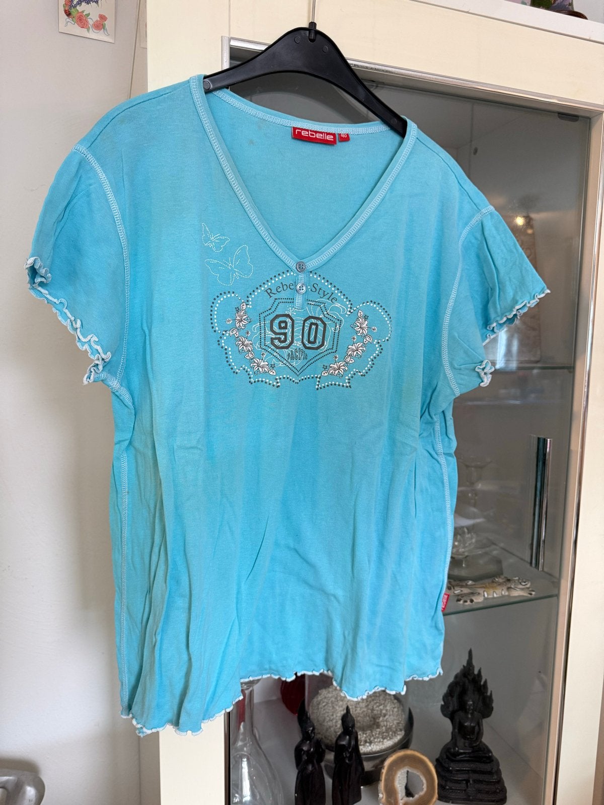 Rebelle T-shirt Maat 40 (L) Blauw met '90s' print, Maat 38/40 (M), Blauw, Ophalen of Verzenden, Korte mouw