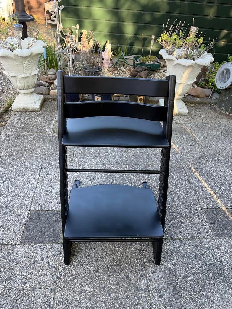 Stokke Tripp Trapp meegroeistoel - Zwart nieuw model, Ophalen, Zo goed als nieuw, Meegroeistoel, Aanschuifbaar