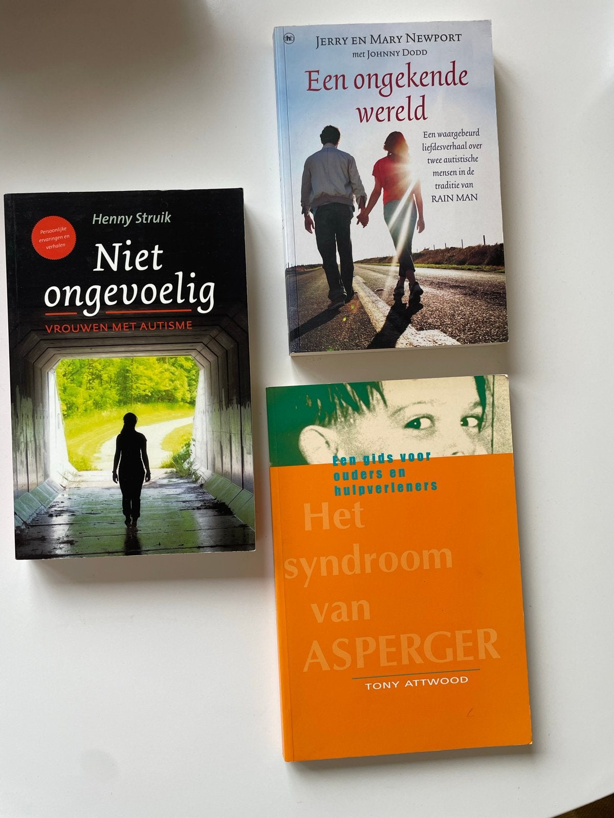 Boeken over autisme: Een ongekende wereld, Niet ongevoelig,, Boeken, Ophalen of Verzenden, Gelezen