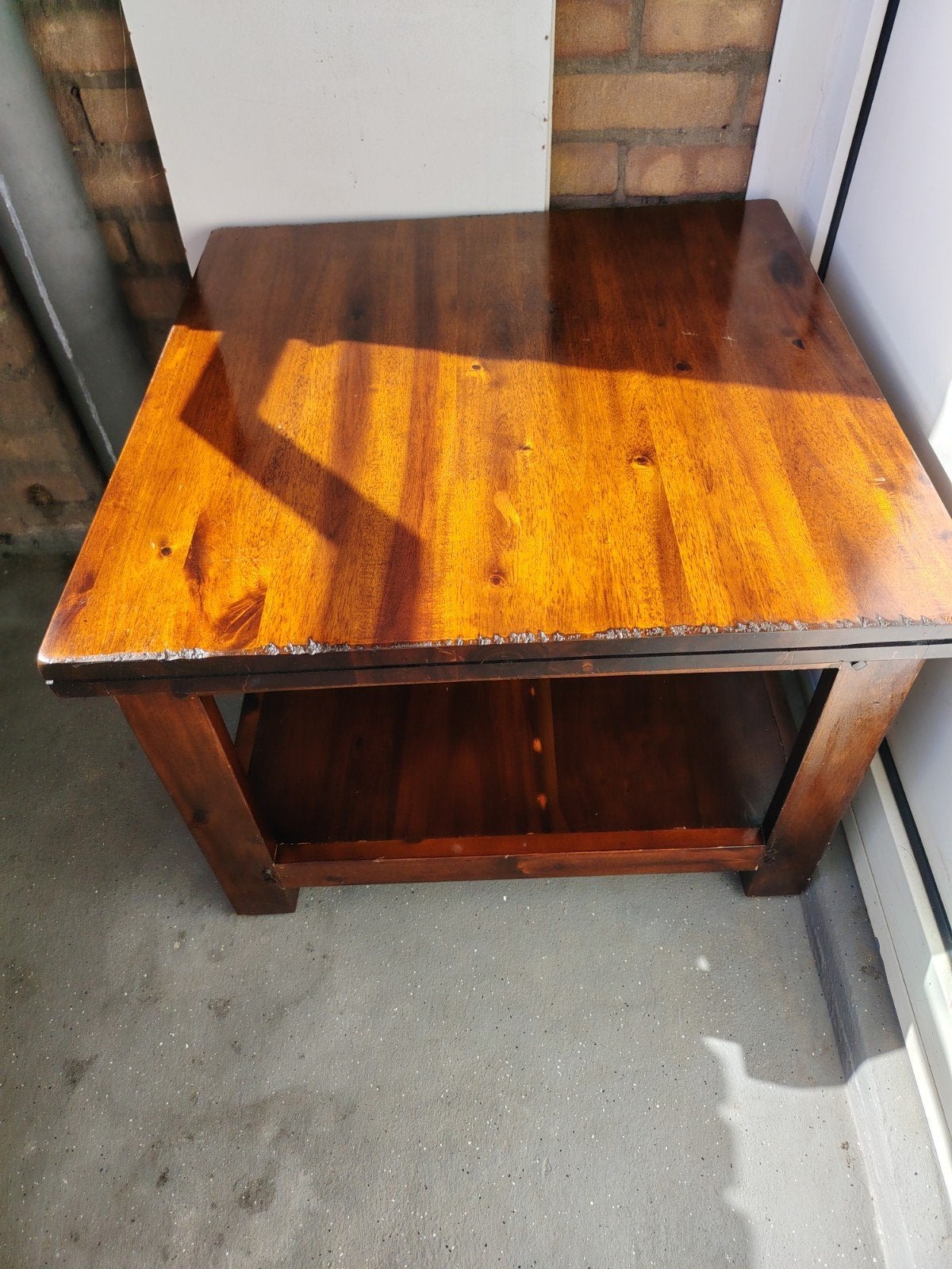 Houten salontafel 60x60 cm met opbergruimte, Ophalen, Gebruikt, 50 tot 100 cm, Klassiek