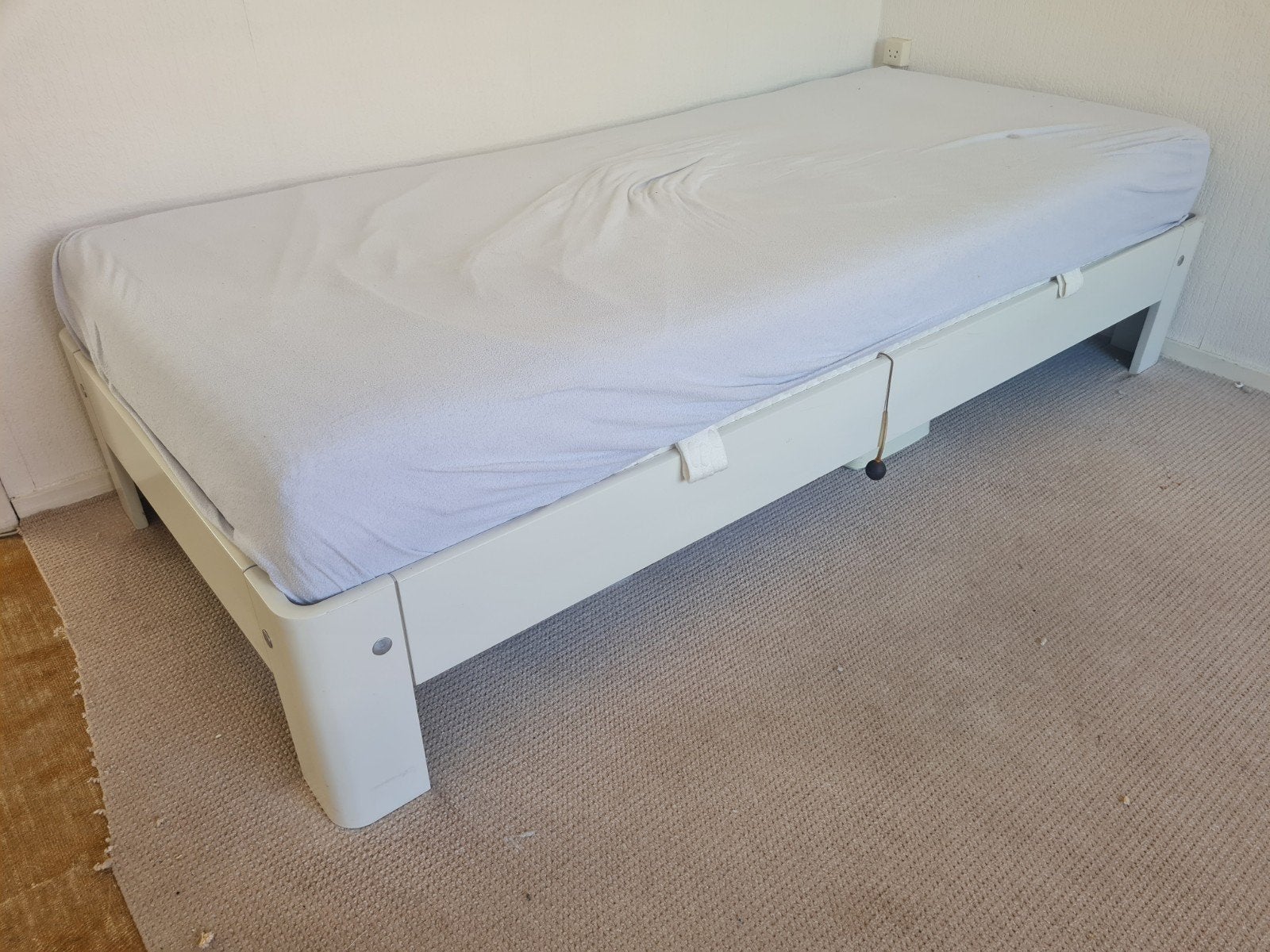 Hele nette Auping Auronde 1 persoons bed 90x200 cm matras, Huis en Inrichting, Slaapkamer | Bedden, Ophalen, 90 cm, Eenpersoons