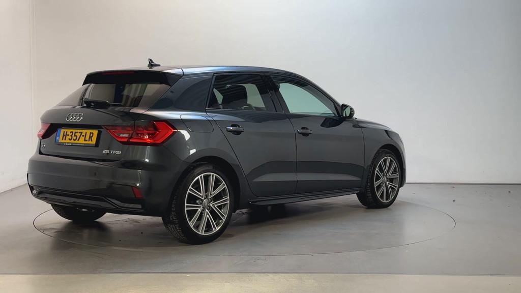 Audi A1 Sportback 25 TFSI Epic App-Connect Virtual Cockpit C, Stof, 95 pk, Met garantie (alle), 49 €/maand