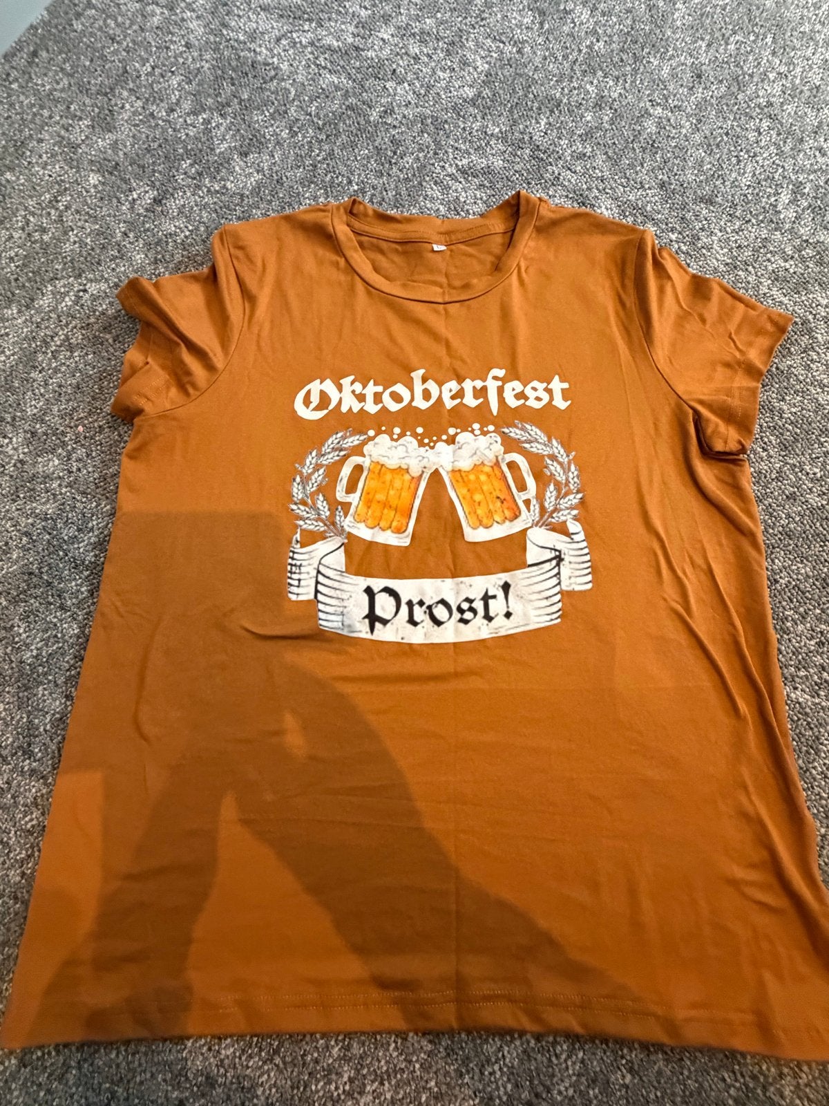 Oktoberfest T-shirt - Maat L - Zo goed als nieuw, Maat 42/44 (L), Oranje, Ophalen of Verzenden, Zo goed als nieuw