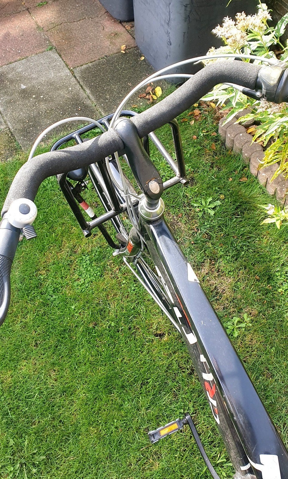 Foto 3 van Crunch+ Stadsfiets met Voordrager - Zo goed als nieuw