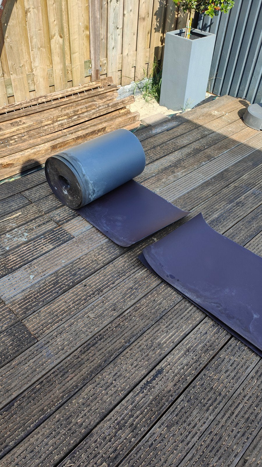 Rol onderlaag voor dakbedekking. meer als  (70m²) 55cmx1mm., Doe-het-zelf en Verbouw, Dakpannen en Dakbedekking, Ophalen, Overige materialen