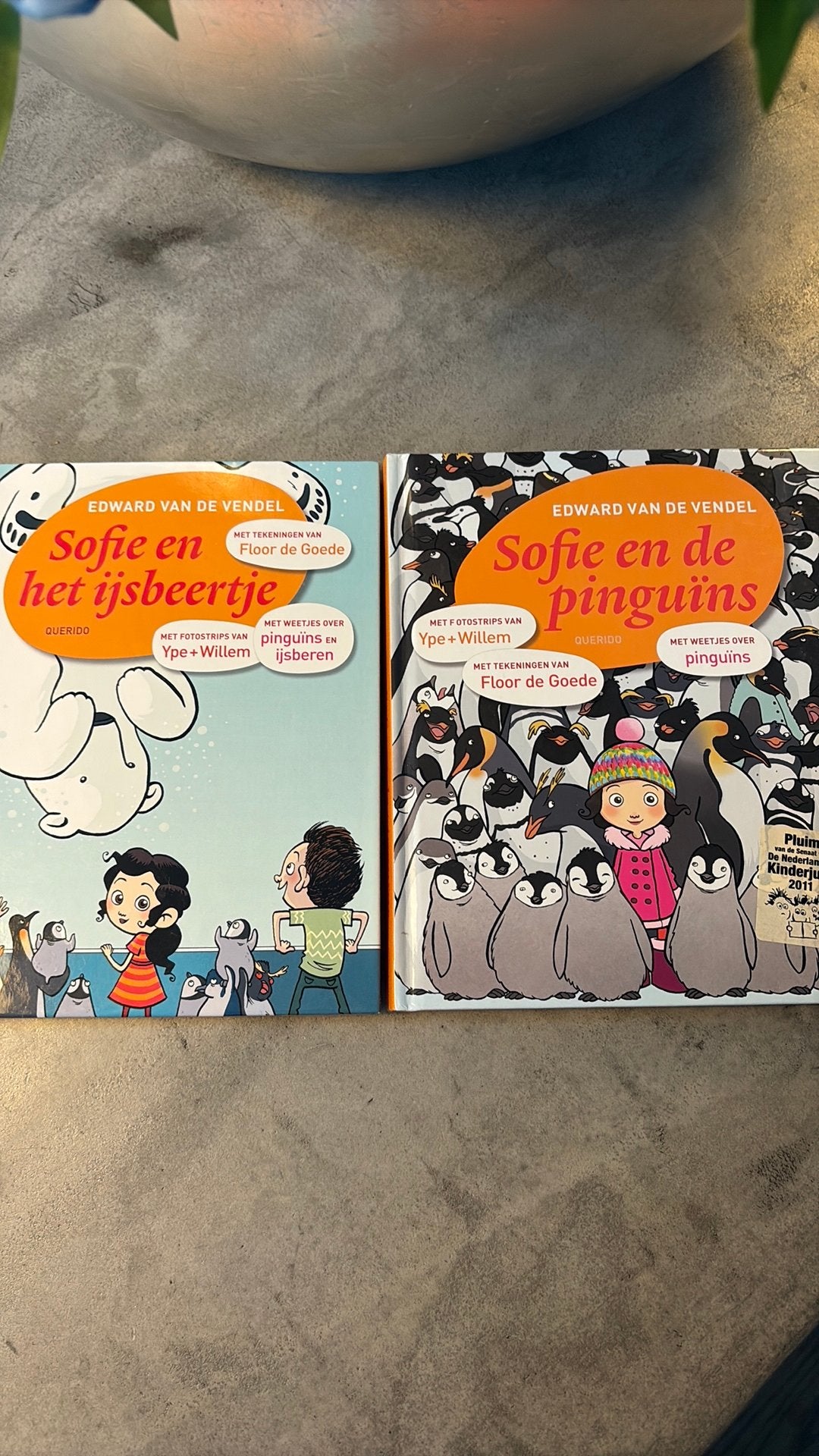 2x Edward van de Vendel - Sofie en de pinguïns en Ijsbeertje, Fictie algemeen, Ophalen of Verzenden, Zo goed als nieuw, Edward van de Vendel