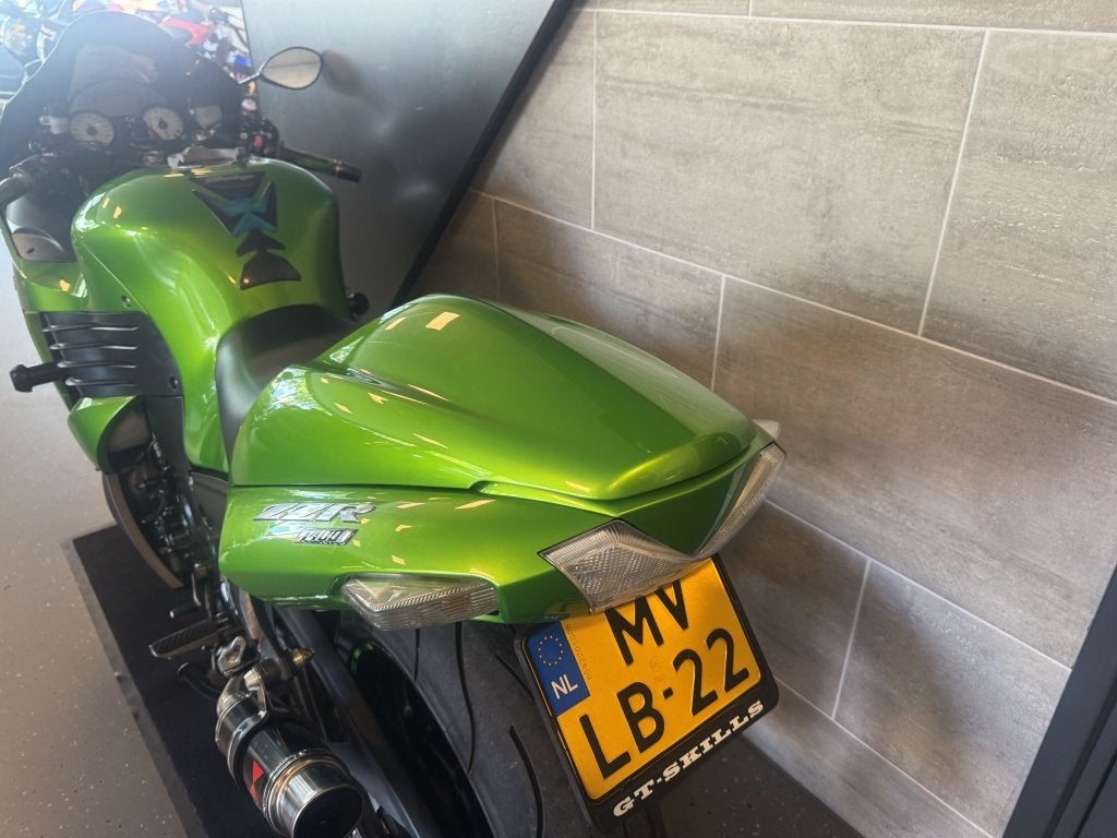Kawasaki Tour ZZR 1400 ABS, Motoren, 1-1, Kawasaki‑cho
673‑8666  Akashi‑shi, JP, Kawasaki, Meer dan 35 kW, Overig