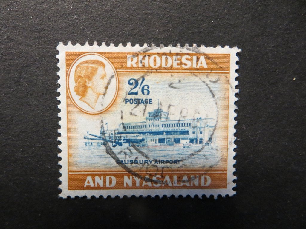 A00332: Rhodesia & Nyasaland QEII 2/6, Postzegels en Munten, Postzegels | Afrika, Ophalen of Verzenden, Tanzania