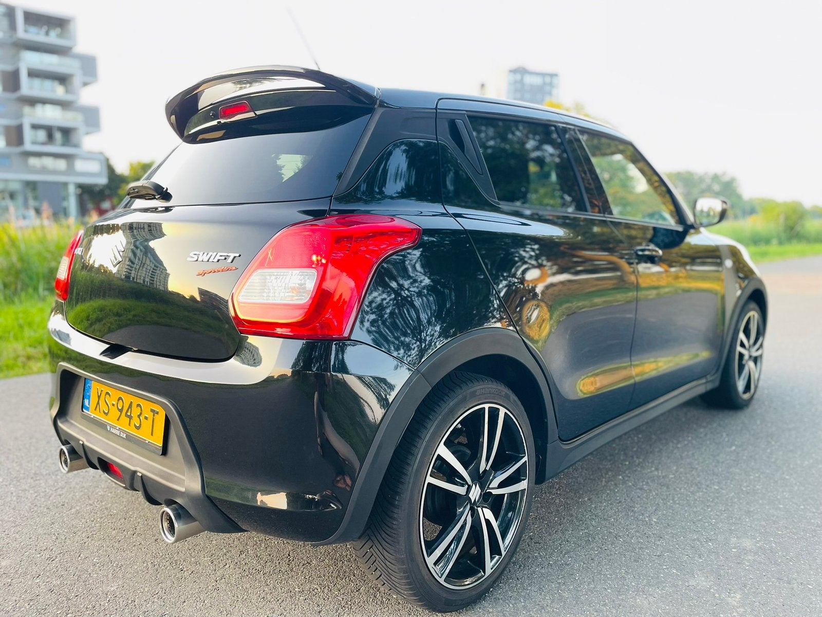 SUZUKI SWIFT 1.2 90 PK/SPORTLINE/DEALER O.HOUDEN/NAP/CARPLAY, Voorwielaandrijving, USB, Stof, 4 cilinders