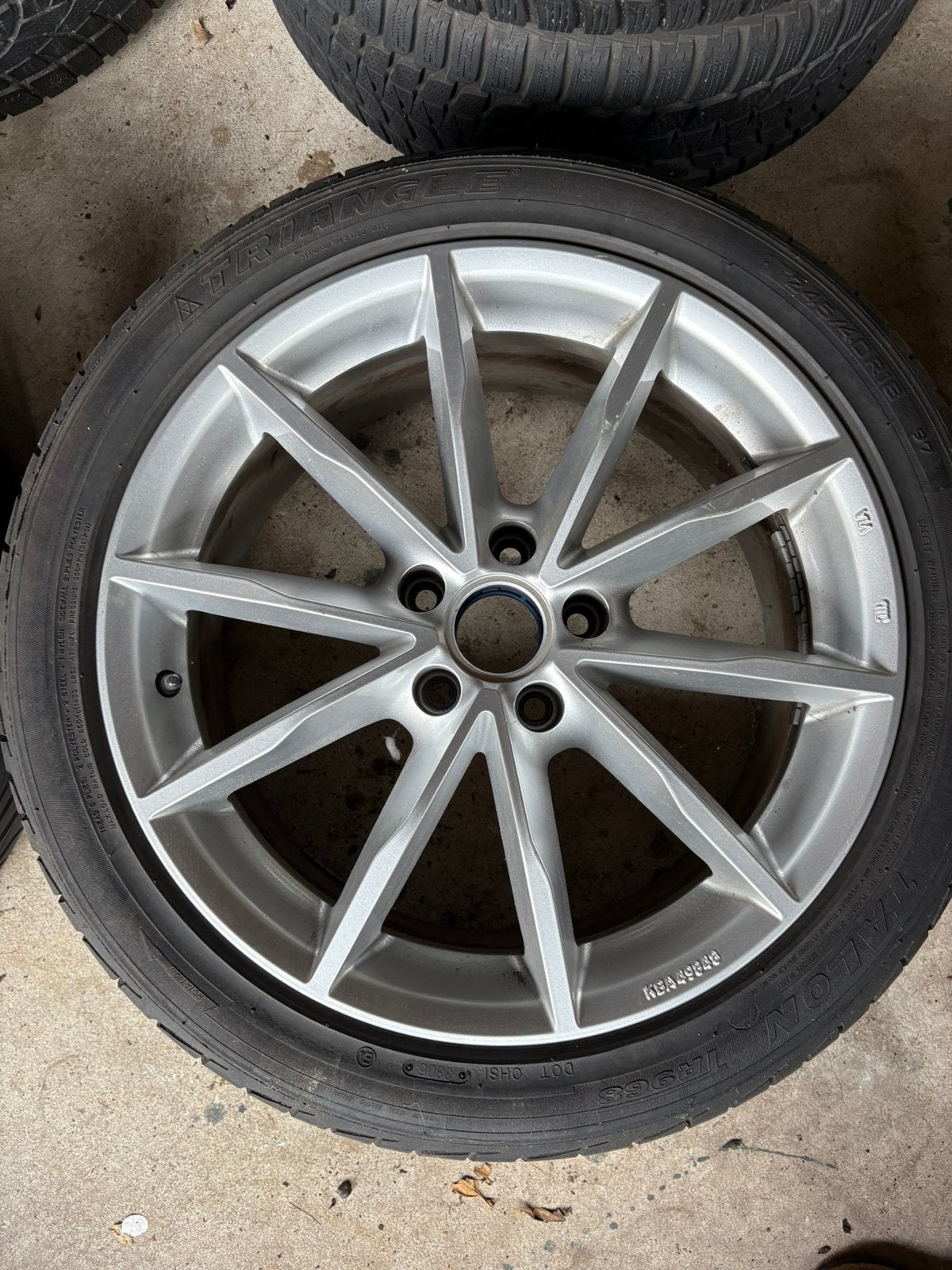 5x112 18 inch 245/40r18 volkswagen caddy, passat, Auto-onderdelen, Ophalen, 18 inch, Banden en Velgen, Personenwagen
