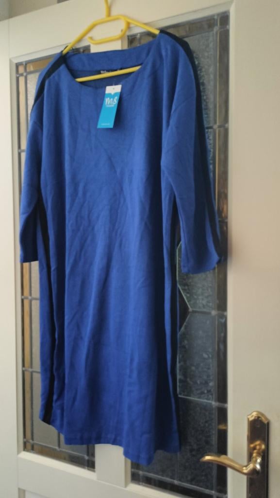 Blauwe jurk jogging stof ms mode maat l streep op de zijkant, Ophalen of Verzenden, Nieuw, Blauw, Onder de knie