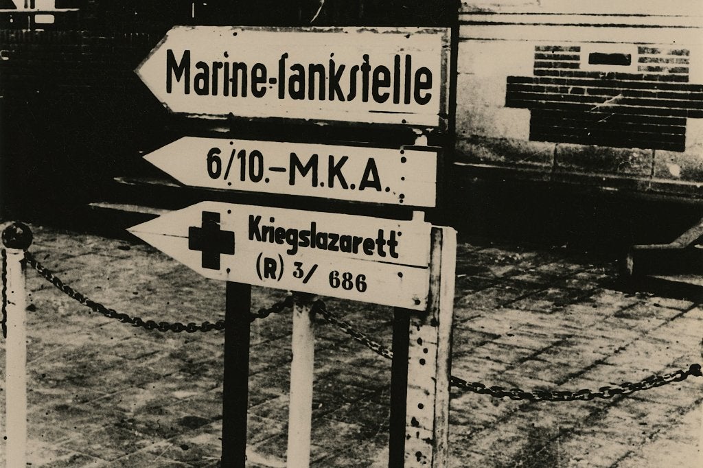 delfzijl, Ophalen of Verzenden, 1940 tot 1960, Zo goed als nieuw, Foto