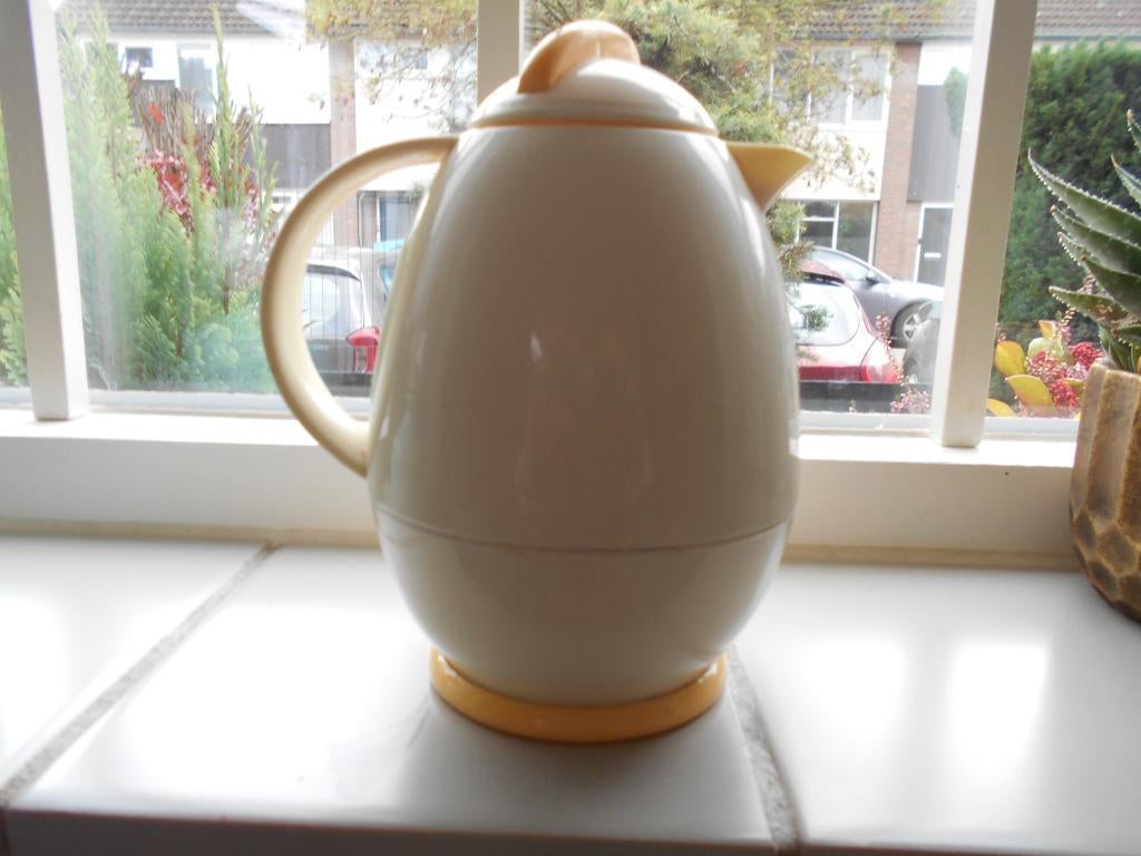 THERMOSKAN CA. 0,5 LITER THEEKAN KOFFIEKAN, Overige typen, Ophalen of Verzenden, Zo goed als nieuw, Kunststof