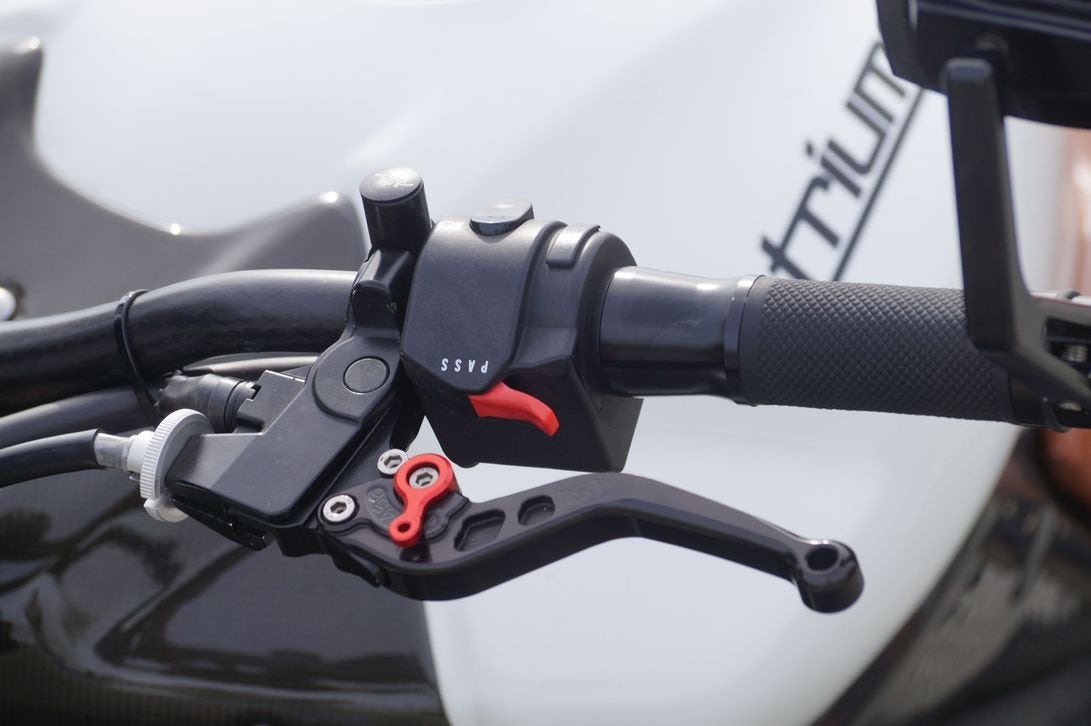TRIUMPH SPEED TRIPLE (bj 2012), Motoren, Motorrijbewijs A, Bedrijf, 1050 cc, Meer dan 35 kW