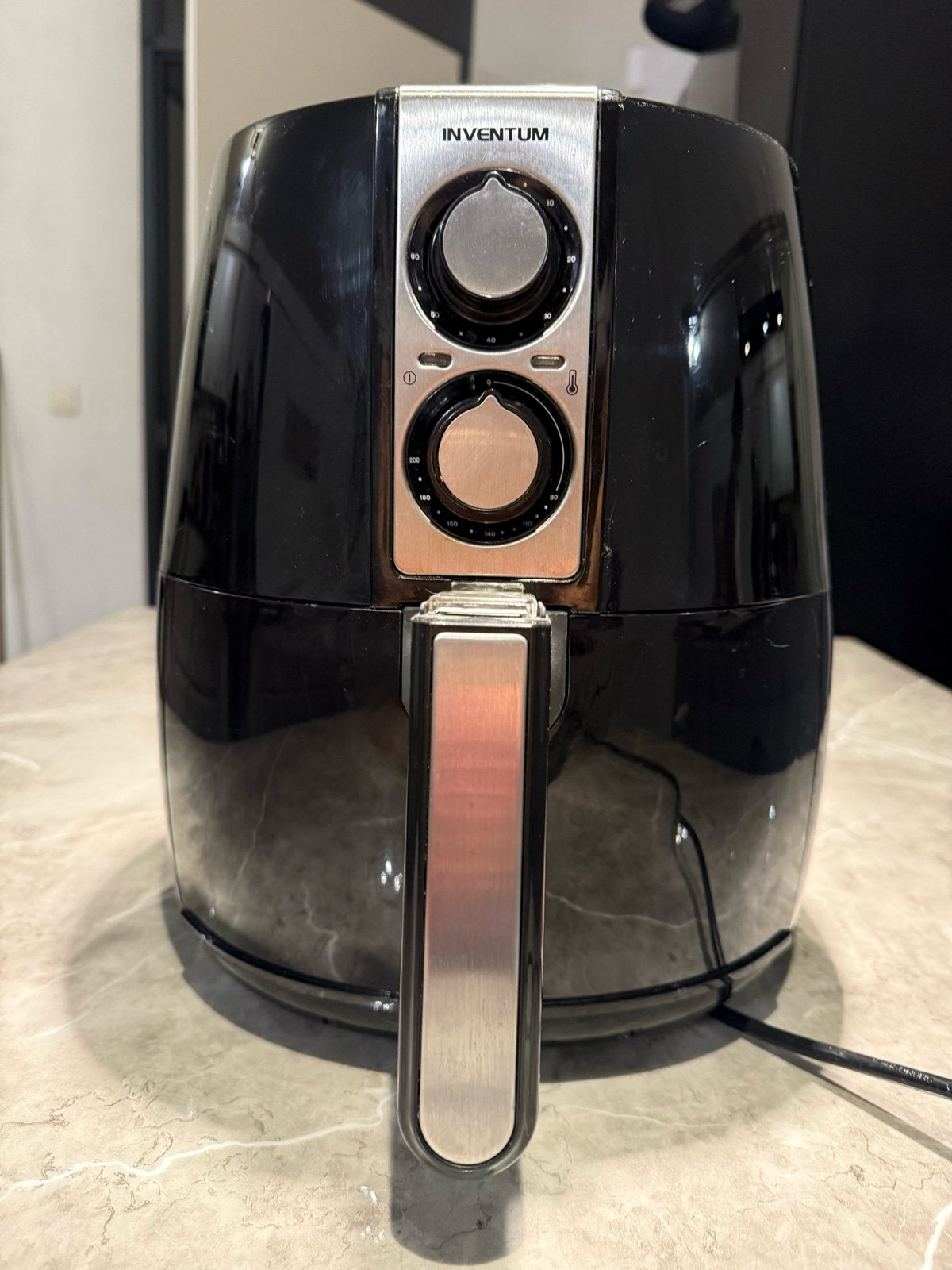 Inventum Airfryer - Zwart, Gebruikt, Witgoed en Apparatuur, Airfryers, Ophalen of Verzenden, Gebruikt, Airfryer, 1000 t/m 1499 gram