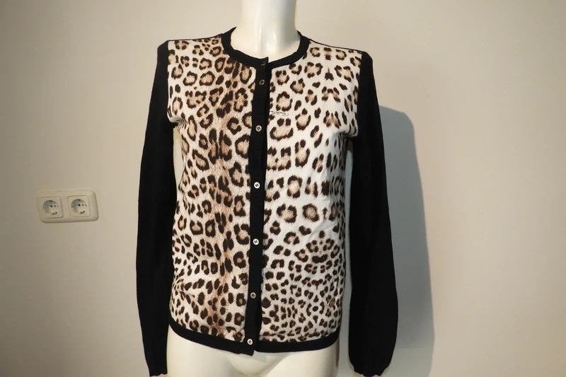 Roberto Cavalli vest jaguar print voorkant gouden knopen S