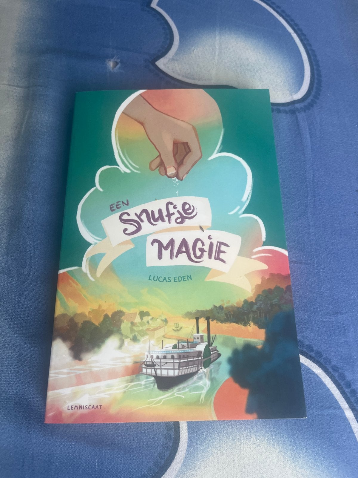 Een Snufje Magie - Lucas Eden (Jeugdboek), Ophalen, Nieuw, Fictie
