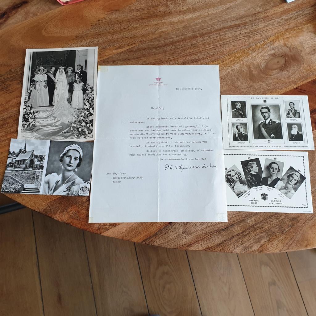 Bedankbrief en kaarten koning leopold lll belgie 1957, Ophalen of Verzenden, Kaart, Foto of Prent