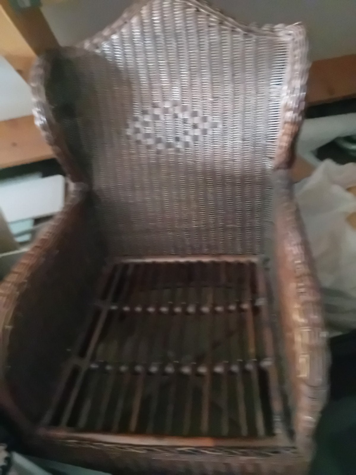Rotan stoel, Ophalen