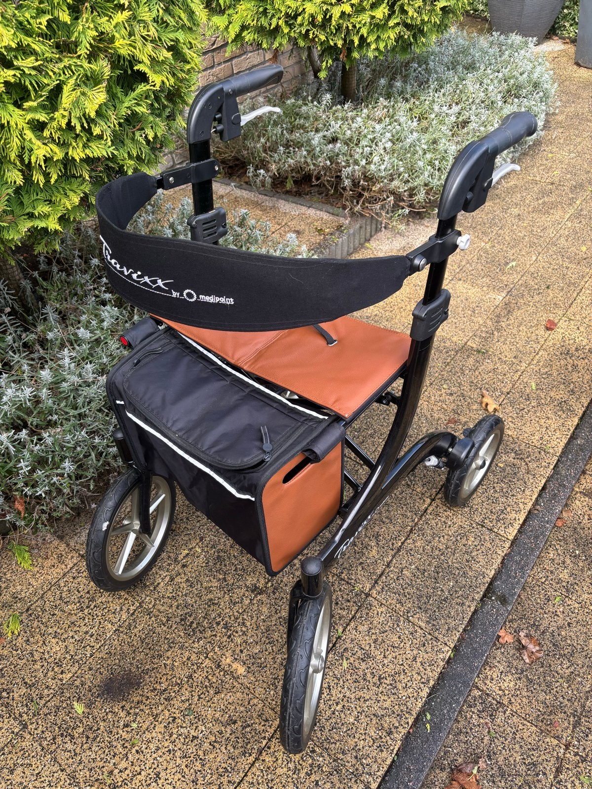 Rollator travixx medium, Diversen, Ophalen, Lichtgewicht, Zo goed als nieuw