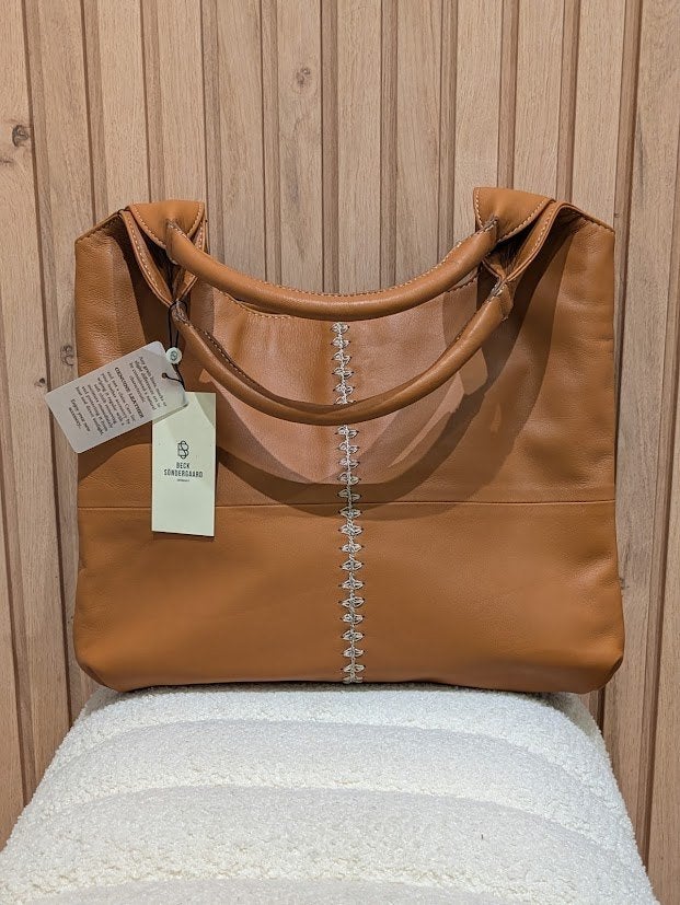 Becksondergaard - 100% leren tas - Nieuw €190, Bruin, Schoudertasje, Nieuw, Ophalen of Verzenden