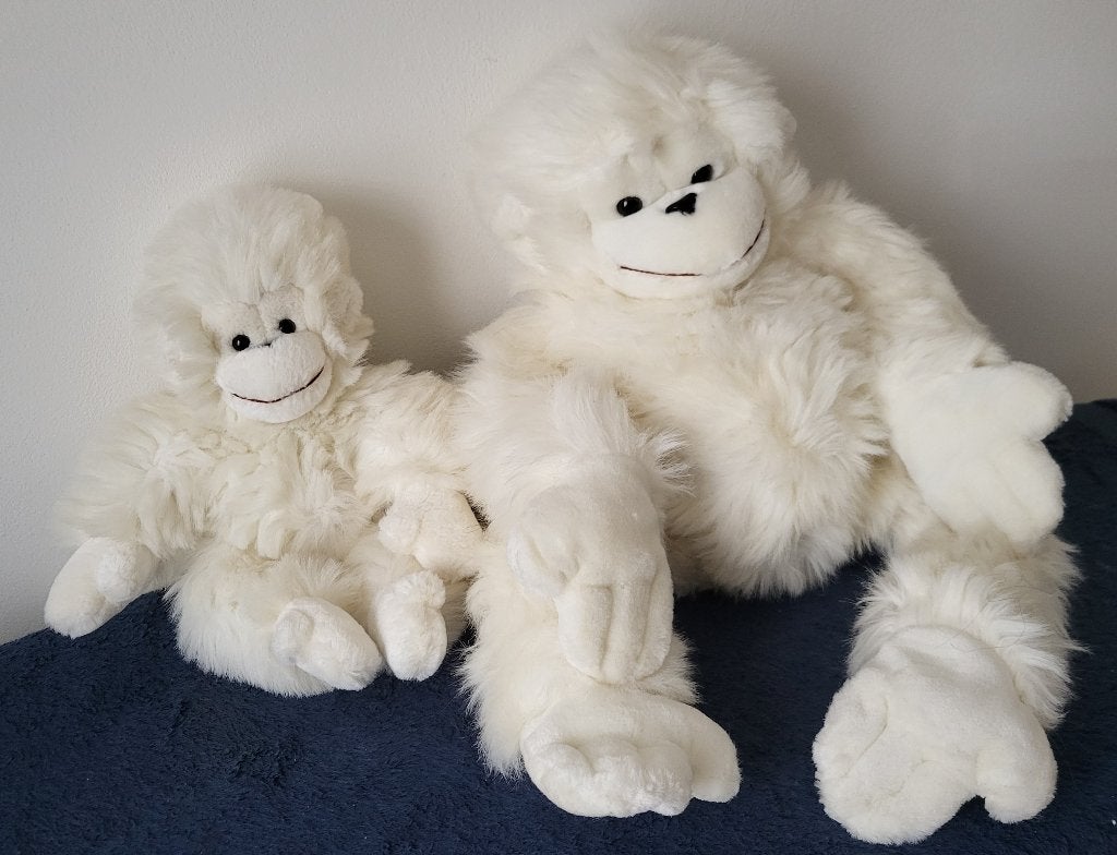 2 mooie witte apen 1 groot 1 klein merk Russ Berrie NIEUW, Verzenden, Nieuw, Aap