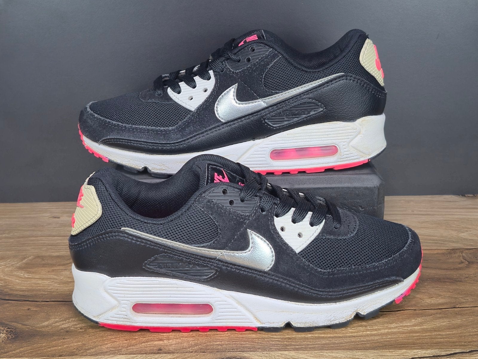 Nike Air Max 90 “Black Metallic Silver Pink Blast” – EU38, Kleding | Dames, Verzenden, Zwart, Sneakers of Gympen, Nvt