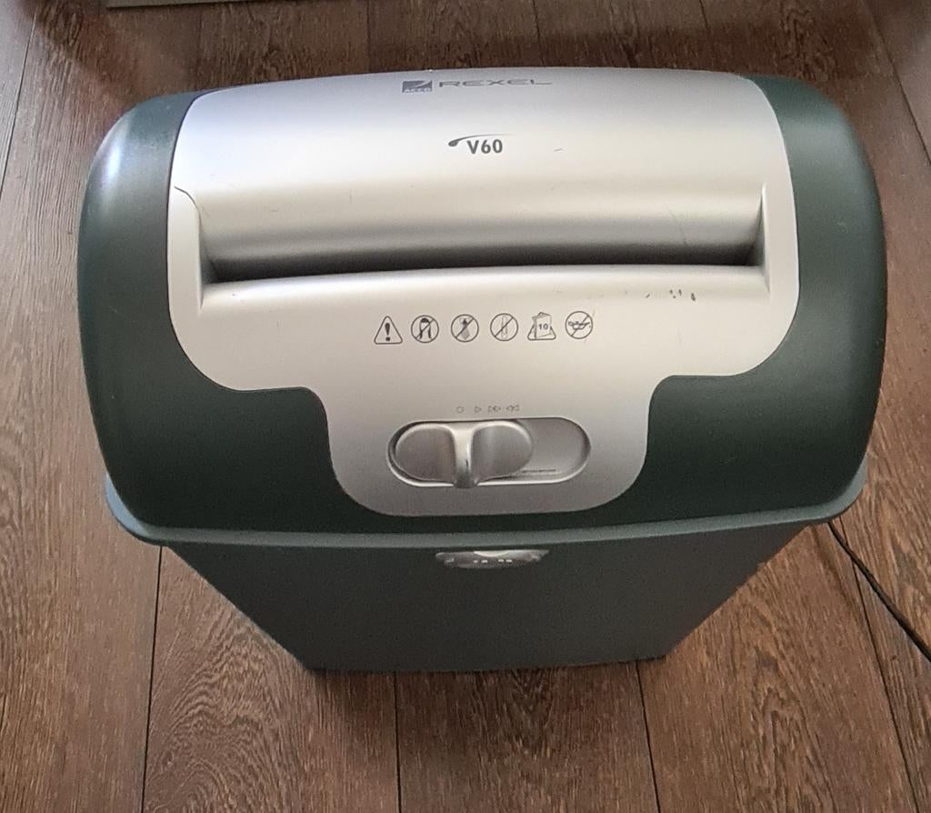 Goed werkende Rexel V60 papier versnipperaar | Kleur Grijs, Ophalen of Verzenden, Gebruikt