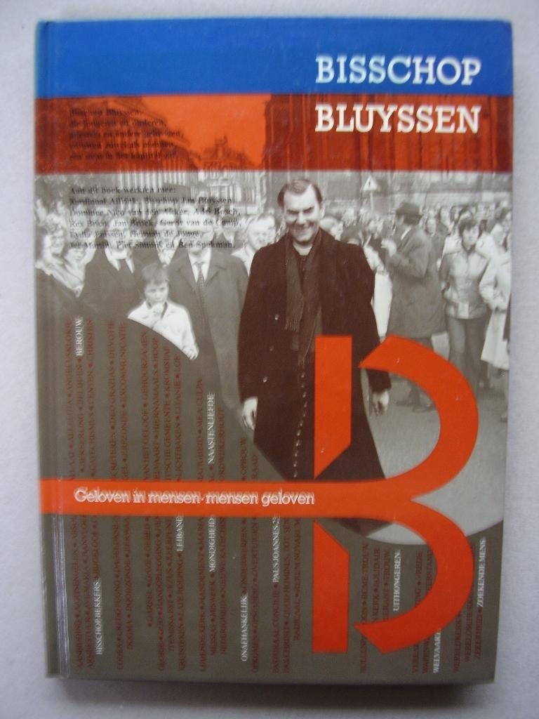 Bisschop Bluyssen, Ophalen of Verzenden, Zo goed als nieuw