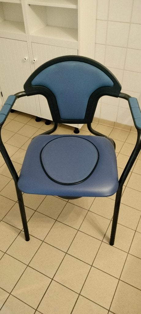 Toiletstoel, Ophalen, Gebruikt