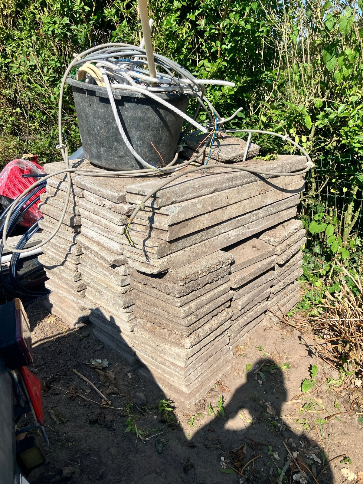 Gebruikte terrastegels - Ideaal voor tuin of pad, Tuin en Terras, Tegels en Klinkers, Ophalen, Gebruikt, 10 m² of meer, Beton