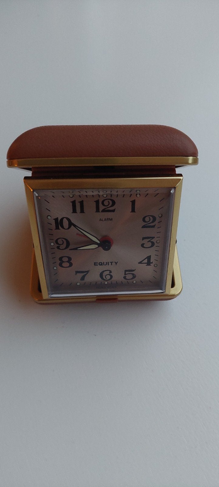 Vintage Equity Reiswekker Jaren '70 Bruine box Lichtgevende, Ophalen of Verzenden