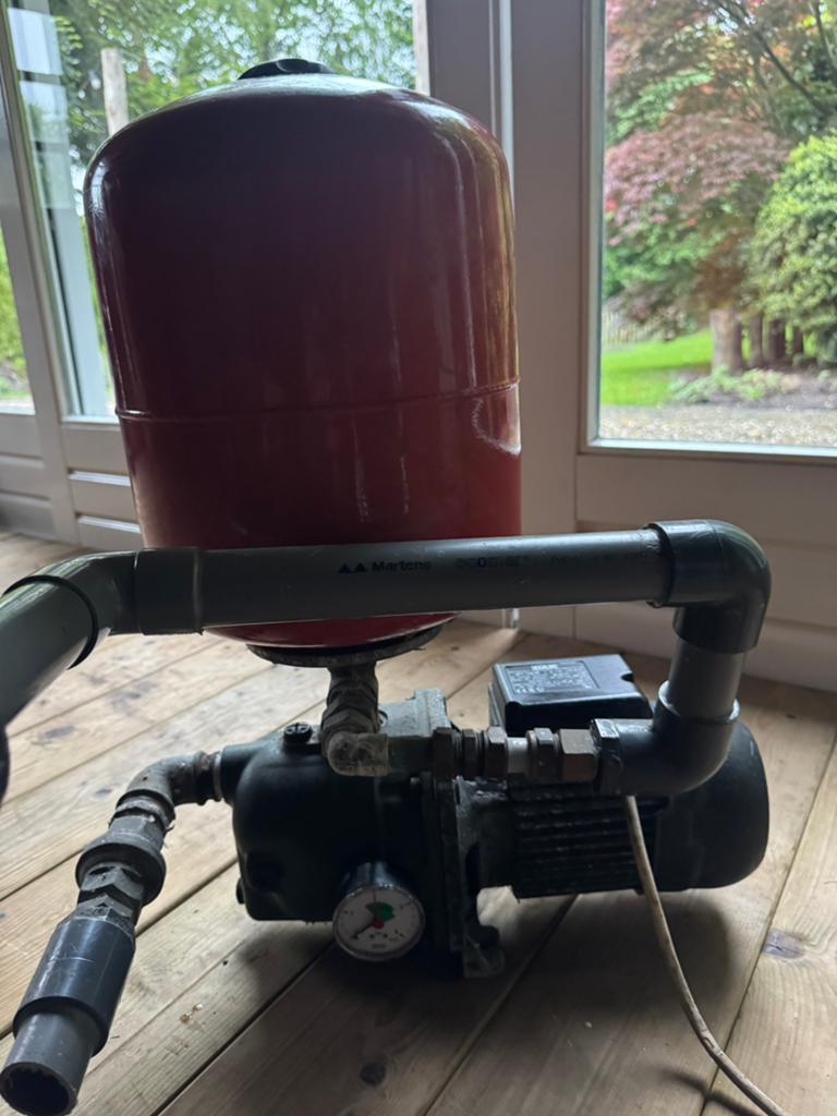 Complete hydrofoor pomp DAB JET 102 M incl groot expansievat, Ophalen, Gebruikt, Beregeningspomp