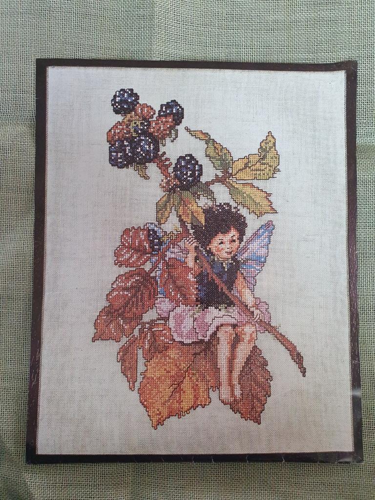 vintage lanarte flower fairies borduurpakket  - bramenmeisje, Verzenden, Nieuw, Borduurpakket