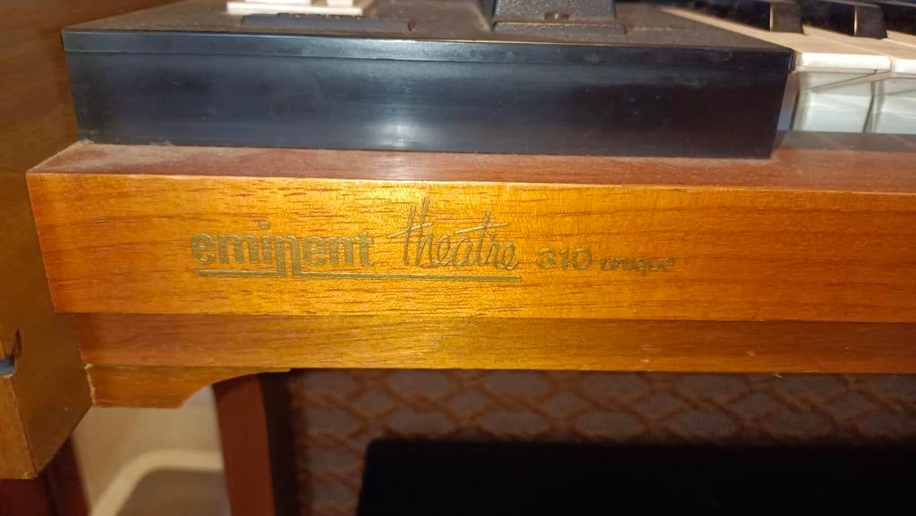 Eminent Theatre 310 Unique Orgel - Zoekt nieuwe eigenaar, Muziek en Instrumenten, Orgels, Ophalen, Gebruikt, 2 klavieren, Orgel